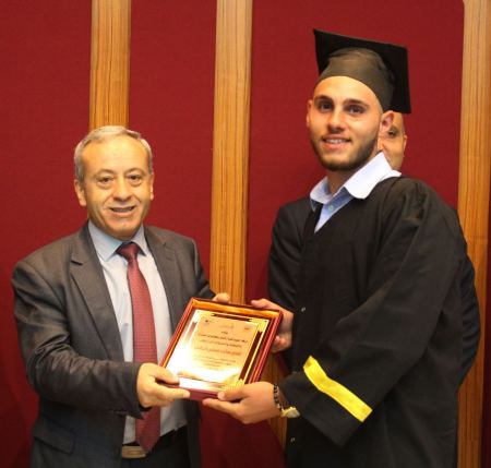 الجامعة العربية الامريكية تحتفل بتخريج الفوج الأول من طلبة الدبلومات المهنية