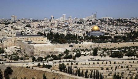 الاحتلال يعتزم منع الأذان في مساجد القدس