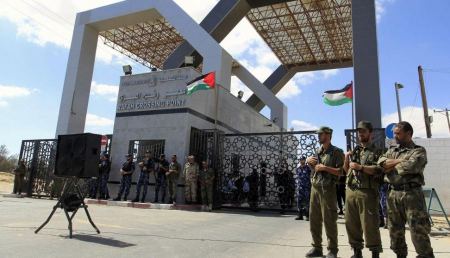 السيسي يقرر فتح معبر رفح طيلة شهر رمضان