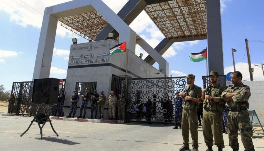 السيسي يقرر فتح معبر رفح طيلة شهر رمضان