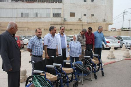  تسليم مكرمة رئاسية لمستشفى الدكتور الشهيد خليل سليمان الحكومي