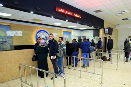 معبر الكرامة يعمل 24 ساعة بدءًا من الأحد