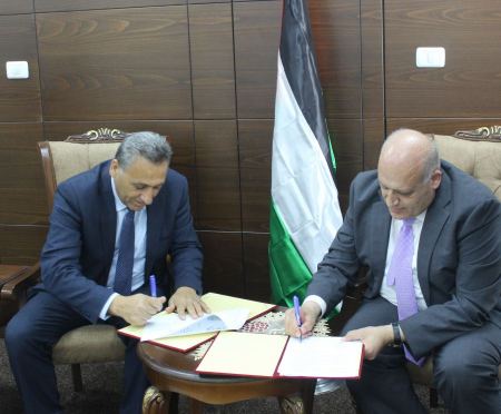  "خضوري" و"هيئة العمل" توقعان اتفاقية تعاون لتنفيذ مشروع يهدف إلى تعزيز الفكر التعاوني لدى الطلبة