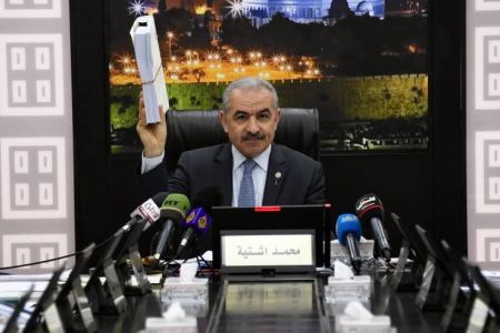 الحكومة تستكمل الـ100 يوم وهذه خطة عملها