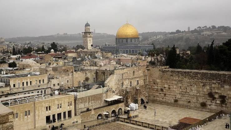 أوقاف القدس: لن نلتزم بأي قرار صادر عن محاكم الاحتلال