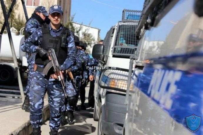 الشرطة تتلف 58 مركبة غير قانونية وتقبض على 14 مطلوب للعدالة في جنين
