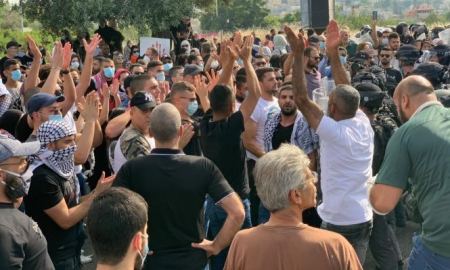  عرعرة: الالاف يشيعون حثمان الشهـ .ـيد “مصطفى” بعد مظاهرة حاشدة