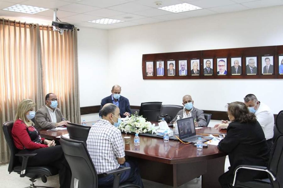  اللجنة الوبائية تناقش وضع فيروس كورونا وترفع توصياتها لرئيس الوزراء