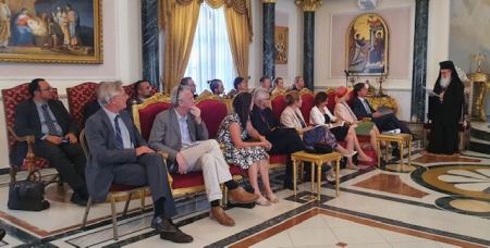 البطريرك ثيوفيلوس يستقبل ممثل الاتحاد الأوروبي للسلام وعدد من ممثلي وسفراء دول اوروبية في مقر بطريركية القدس