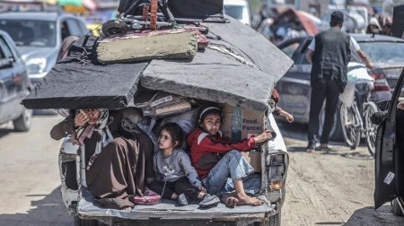 صحيفة: إسرائيل تتخوف من أن تأمر المحكمة الدولية بوقف العملية في رفح