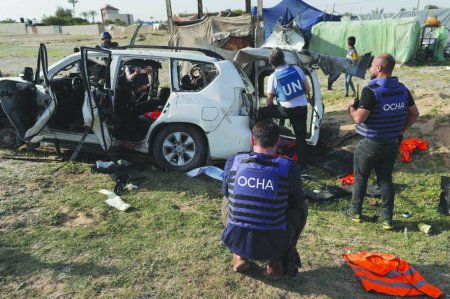 مقتل وإصابة موظفين أمميين في قصف للاحتلال على رفح وخان يونس