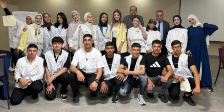 التربية" تعقد ورشة لتطوير قدرات طلبة البرلمان الطلابي الموحد والمرشدين