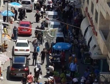 تجار يناشدون بإزالة تجاوزات البسطات في بيت لحم