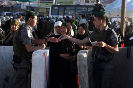 الاحتلال يعلن عن إجراءات في ليلة القدر