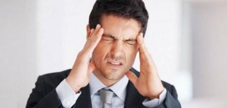 هذه الحيلة تخلّصكم من صداع الصوم في 5 دقائق..!