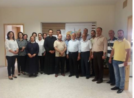 مدرسة البطريركية والمجلس الرعوي يقدمان التهنئة لرئيس البلدية