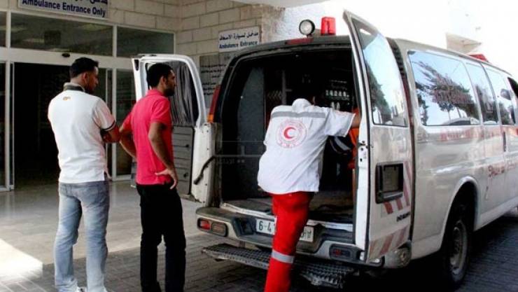 إصابة شاب طعنا في نابلس