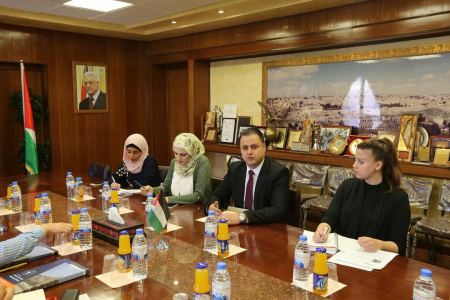 وفد أكاديمي من مركز الأبحاث الفلسطيني الأمريكي PARC يزور جامعة النجاح الوطنية ويبحث آفاق التعاون المشترك