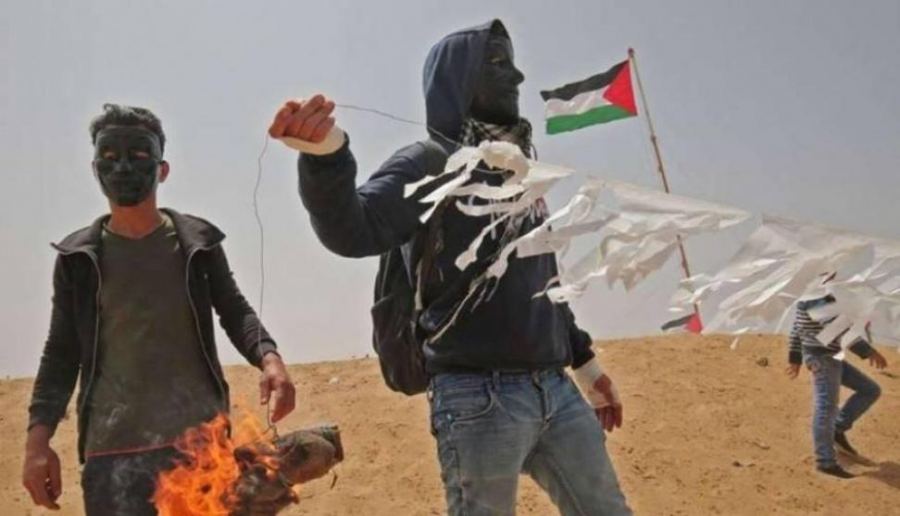 طائرة استطلاع تستهدف مطلقي الطائرات الورقية