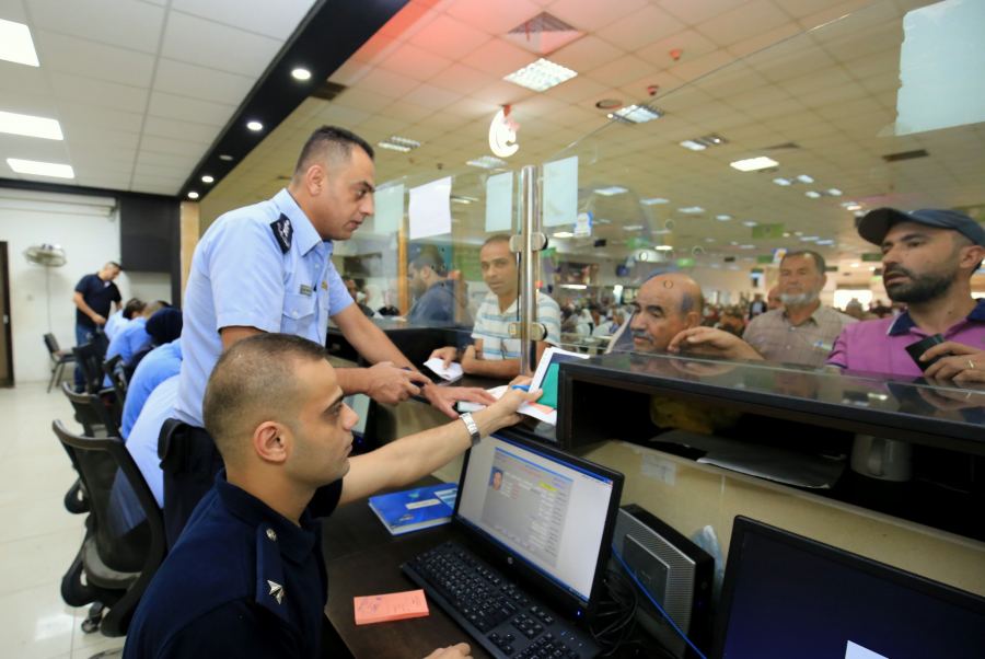 الشرطة: 137 الف مسافر تنقلوا عبر معبر الكرامة وتوقيف 151 مطلوبا الشهر الماضي