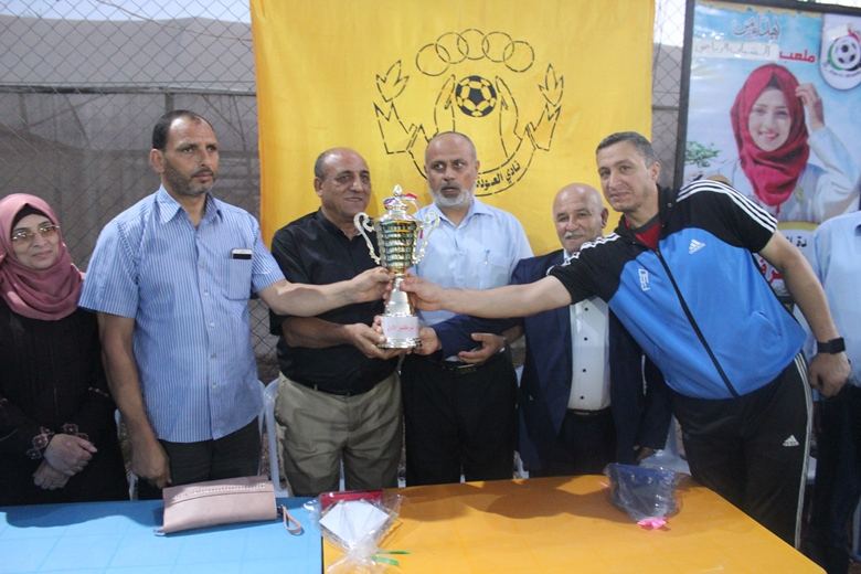 فريق قدامى شباب رفح يتزين بلقب بطولة الشهيدة المسعفة رزان النجار على حساب القرارة