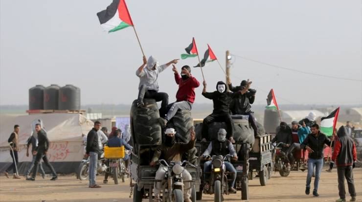 الغزيون يستعدون لجمعة من 'غزة إلى الضفة وحدة دم ومصير مشترك'