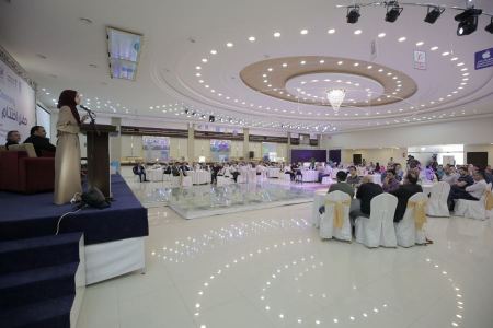 حاضنة يوكاس التكنولوجية بالكلية الجامعية للعلوم التطبيقية تحتفل باختتام مشروع العمل الحر E-WORK