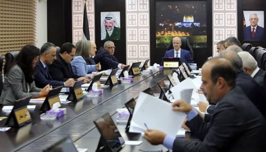 الحكومة تحدد عطلة عيد الفطر