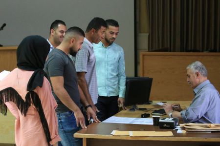  جامعة النجاح تفتح أبوابها لاستقبال الطلبة الجدد للعام الدراسي 2018 – 2019