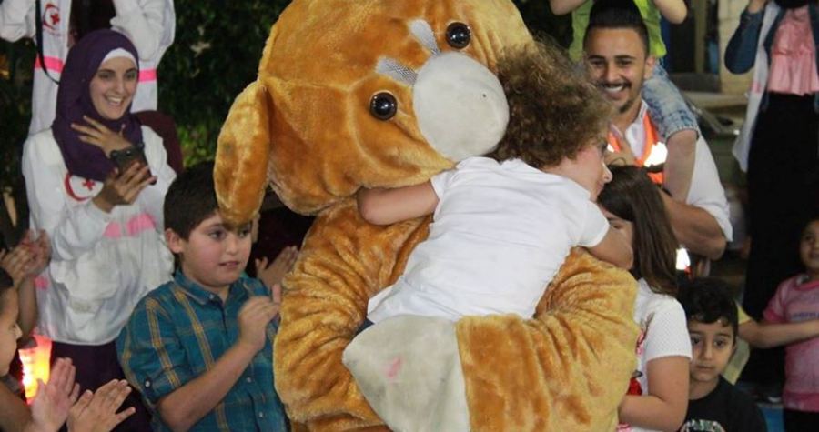 وقفات وإفطار للأيتام عن روح الشهيدة النجار في جنين