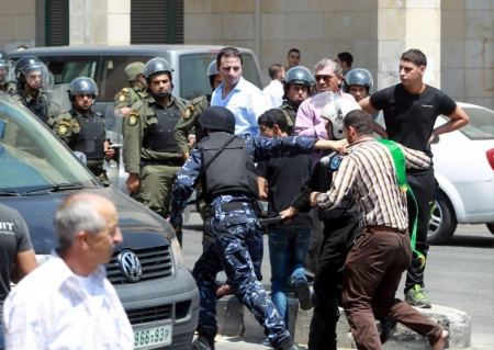 القبض على سائق تسبب بقتل طفل دهسا