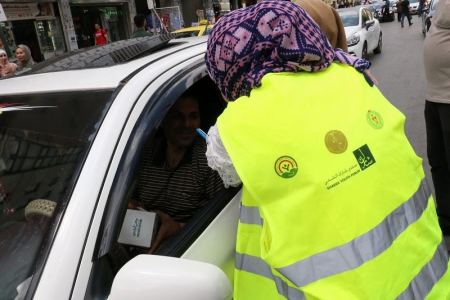  الشرطة و النيابة و صندوق الحوادث ومنتدى شارك ينفذون نشاطاً توعياً في نابلس