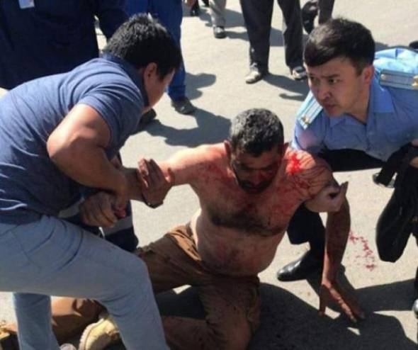 اعتداء وحشي على مهندسين فلسطنيين وعرب في كازاخستان