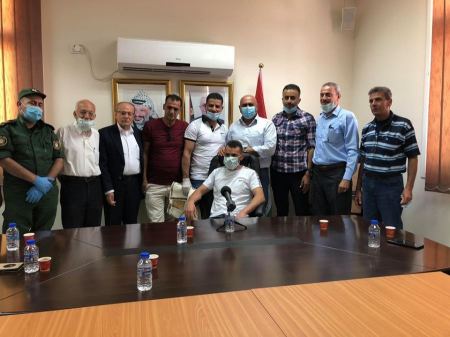 محافظة جنين وهيئة شؤون الأسرى تكرمان أربعة أسرى محررين