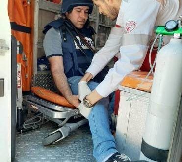  كفر قدوم: إصابة 5 مواطنين بينهم 3 صحفيين برصاص الاحتلال