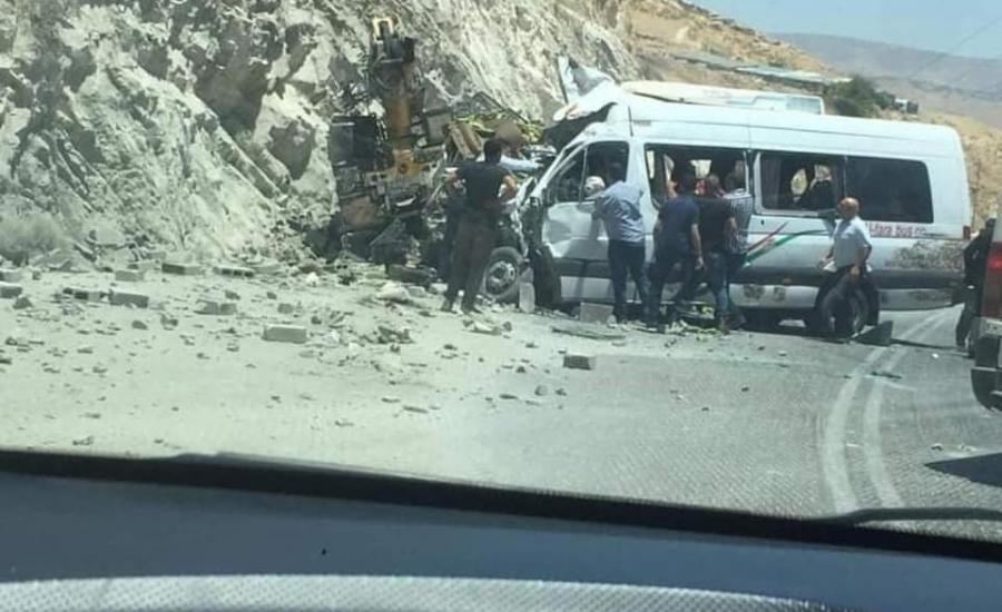 وفاتان وعدد من الاصابات في حادث سير مروع في الباذان