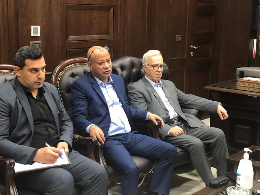 هولي: اهتمام عالٍ من الرئيس محمود عباس لمخيم اليرموك والمنظمة تعمل بكل جهد لإعادة الحياة له