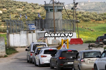 الاحتلال ينصب حاجزا عسكريا قرب مدخل قراوة بني حسان ويعتقل شبانا