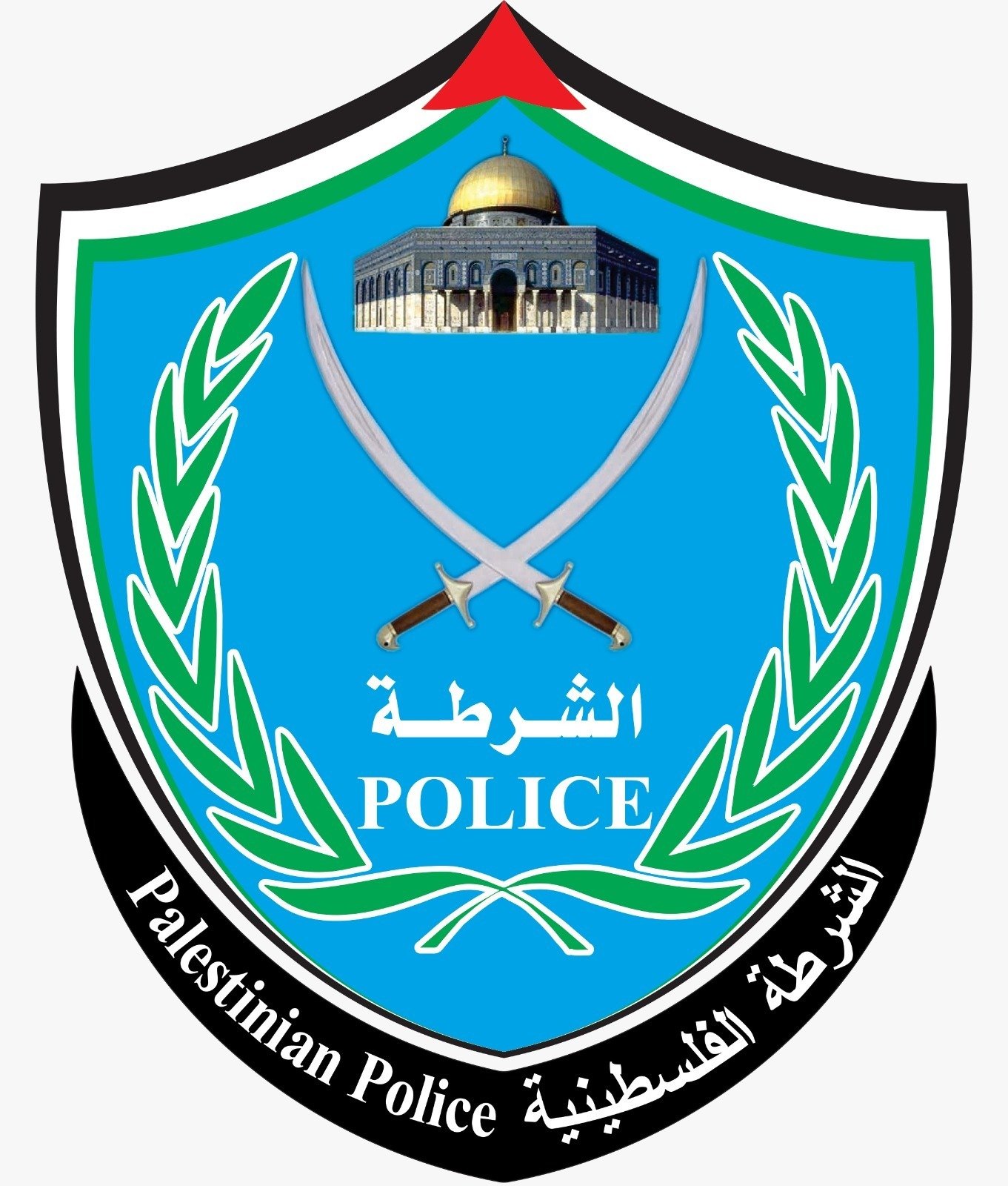 الشرطة تقدم مساعدات للمواطنين في مسافر يطا جنوب الخليل