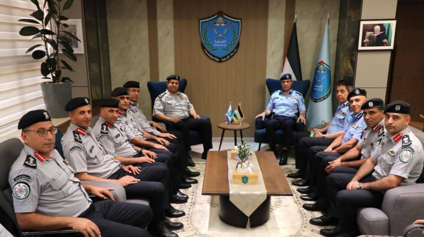 في إطار تكامل العمل الميداني وتنظيمه .. اللواء علام السقا يلتقي اللواء ركن أكرم ثوابته مدير عام الدفاع المدني