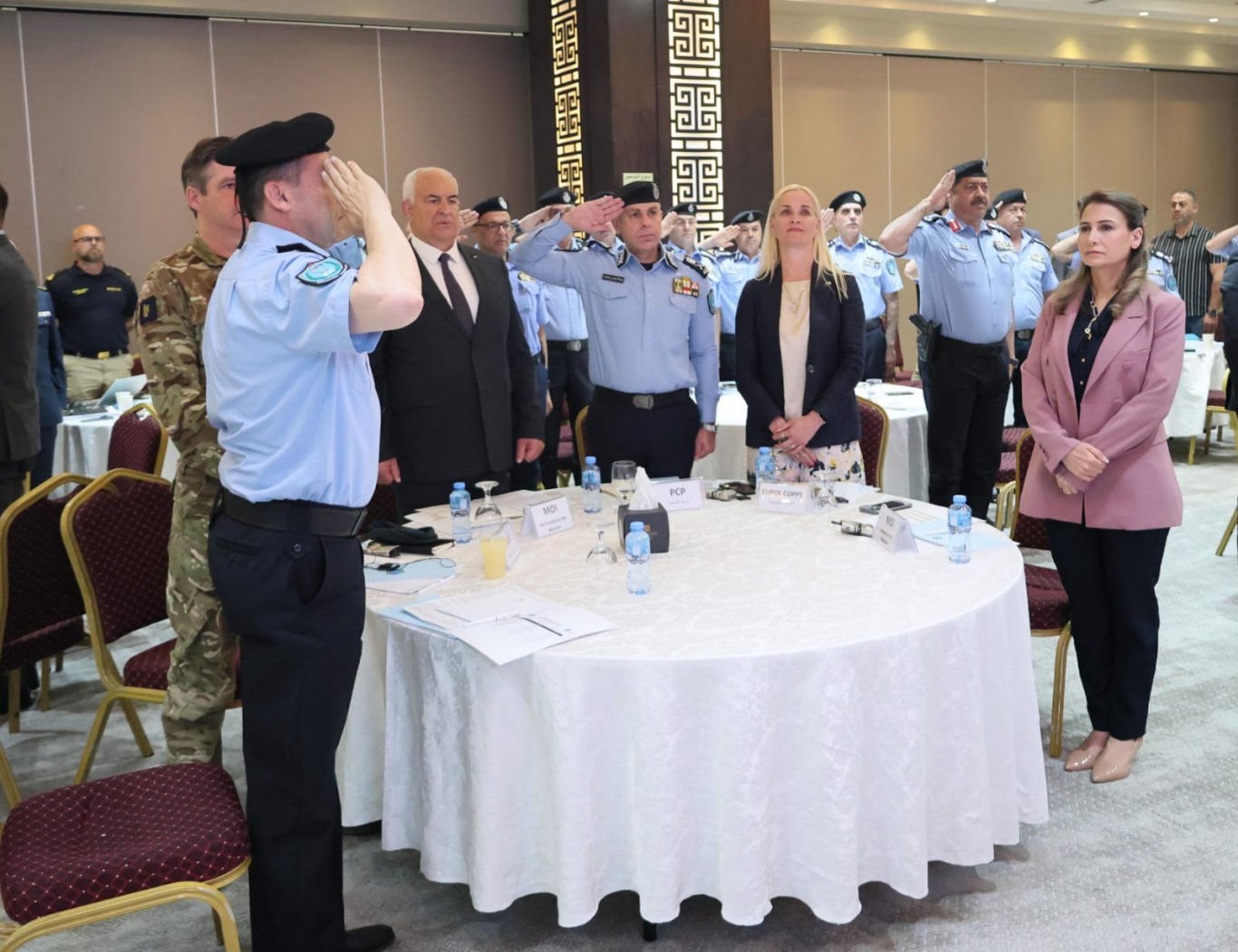إطلاق مؤتمر المانحين للشرطة الفلسطينية بحضور الوزير هب الريح واللواء السقا ورئيسة بعثة الشرطة الأوروبية