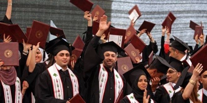 الإحصاء: 40 ألف خريج وخريجة سنوياً مقابل 8 آلاف فرصة شاغرة