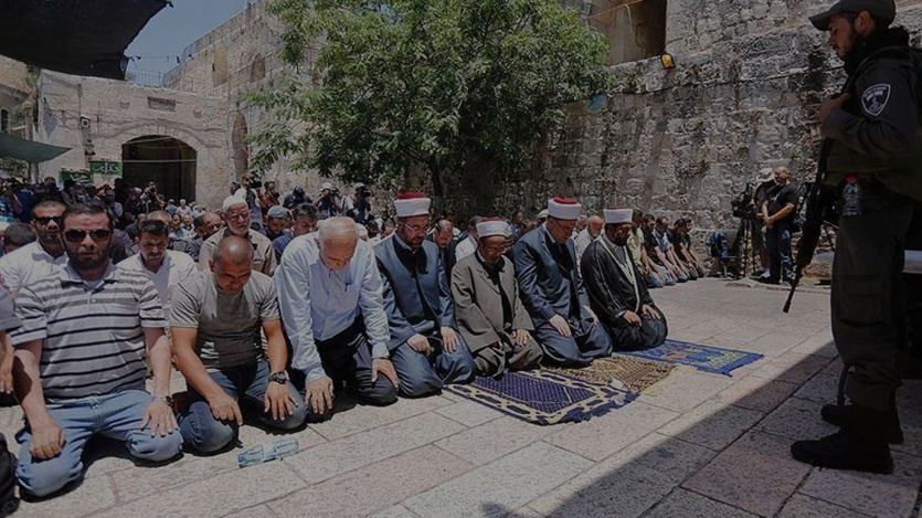 الرد الفلسطيني يربك