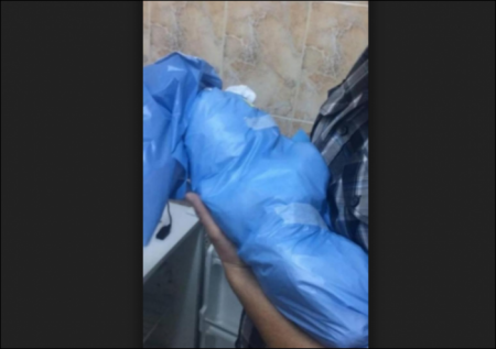 إغلاق مستشفى حفظ جثة طفل في ثلاجة طعام