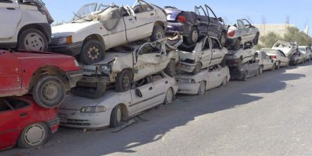 إتلاف 145 مركبة ودراجة نارية غير قانونية في جنين