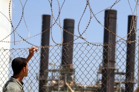كهرباء غزة: تشغيل المولد الثالث بالتزامن مع تعطل الخطوط المصرية