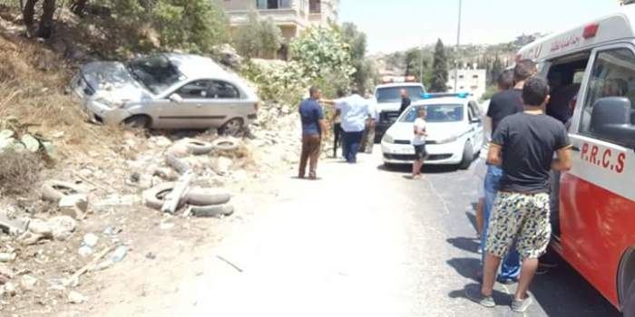 إصابة مواطن من قرية عنزا بحادث سير في جنين