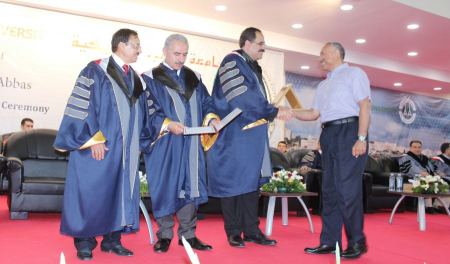 الجامعة العربية الامريكية تعلن عن أسماء الفائزين بجوائز البحث العلمي