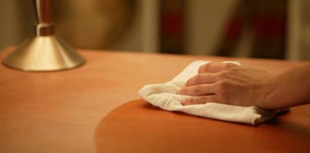 باحثون .. غبار المنازل هل يصيبنا بالسمنة؟!