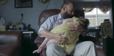 كل من يذهب إلى هذا الرجل يموت في منزله